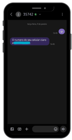 celular com print de conversa com a claro